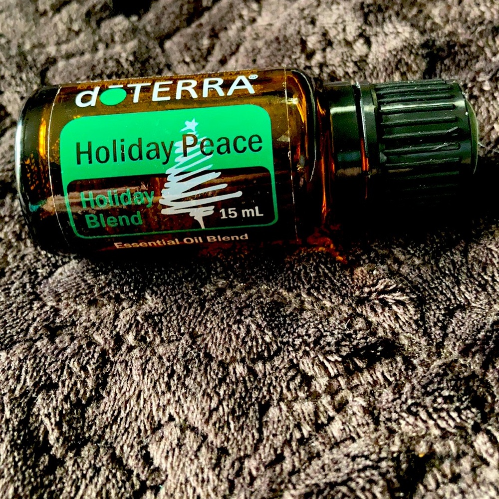 do Terra’s Holiday Peace. Holiday. Diffuse